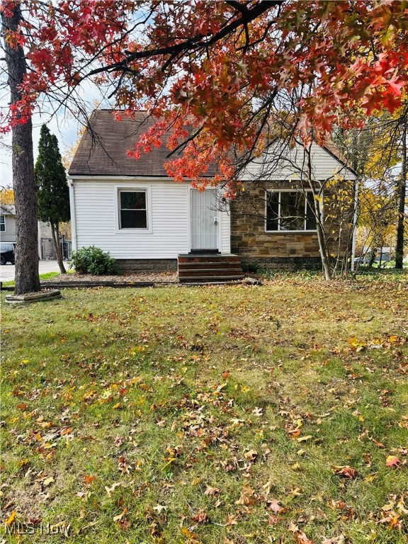 1574 East Avenue Akron OH 44314