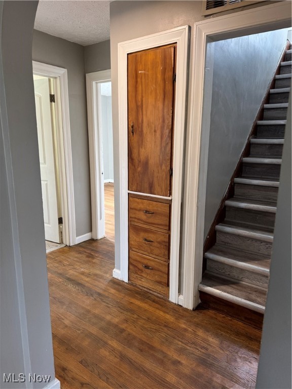 1574 East Avenue Akron OH 44314