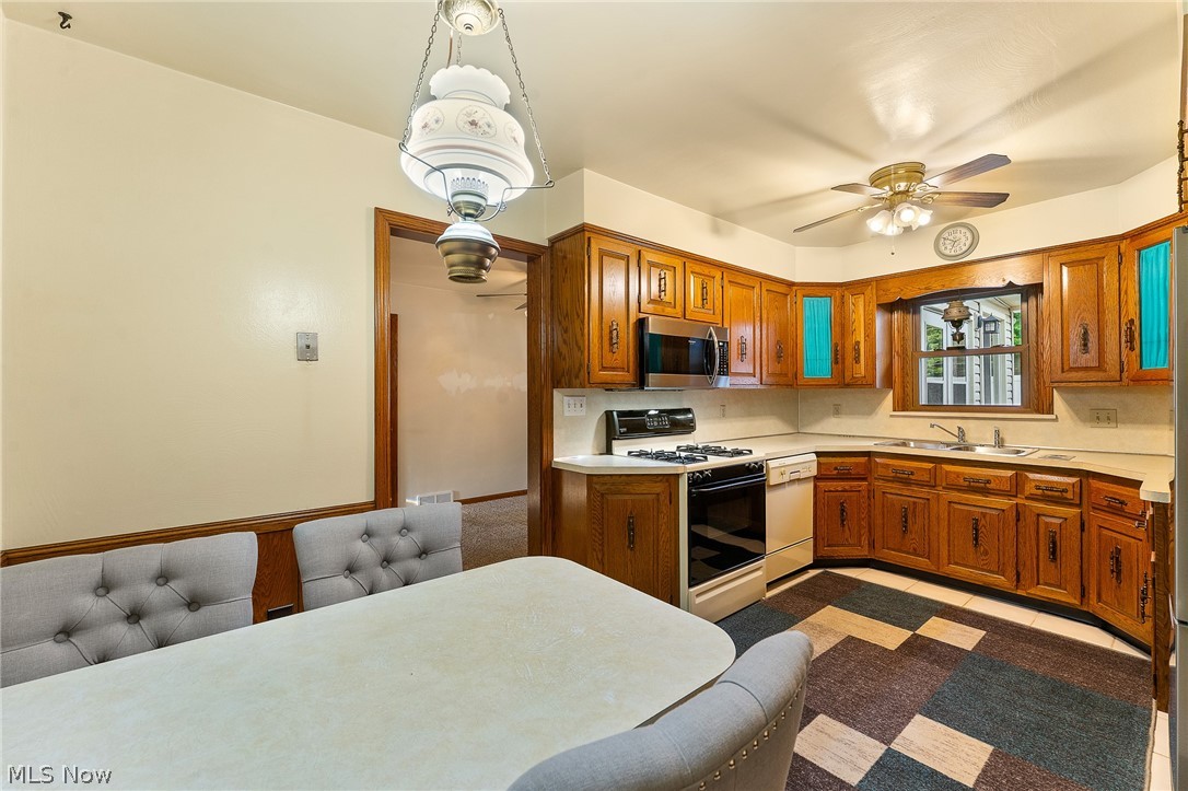 1827 Brockton Drive Austintown OH 44511