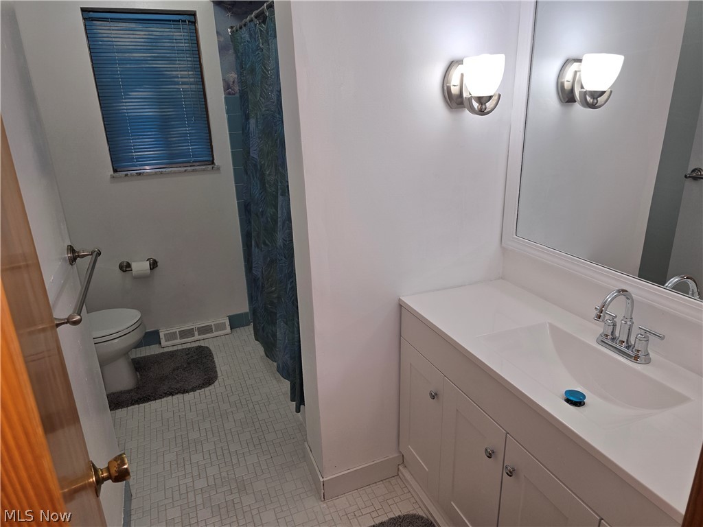 6254 S Perkins Road Bedford Heights OH 44146