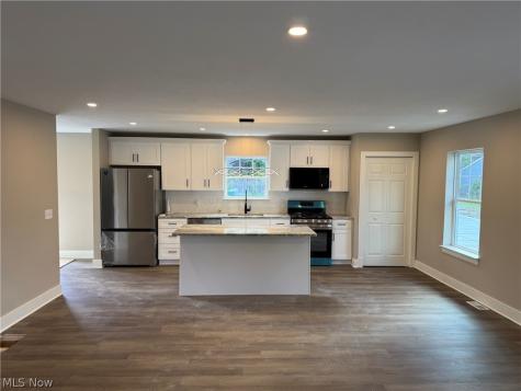 3603 Hildana Road Shaker Heights OH 44120