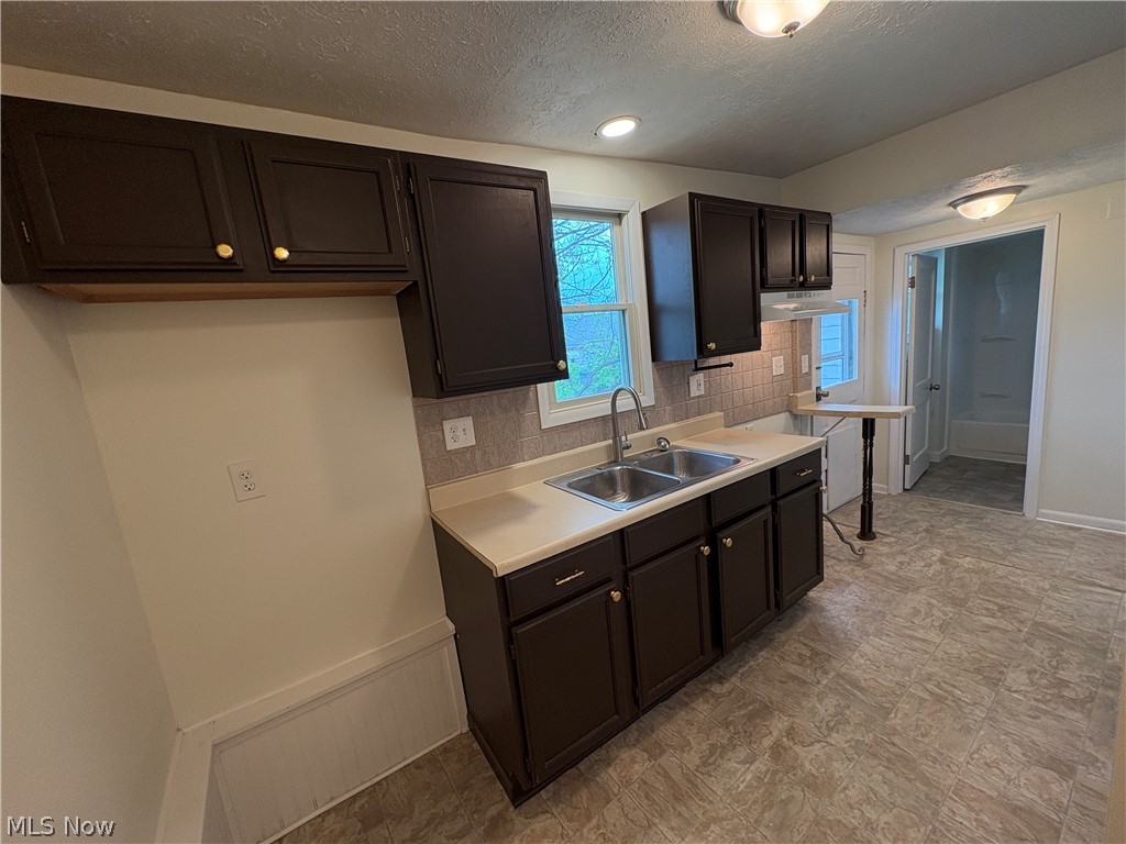 945 Davis Street Akron OH 44310