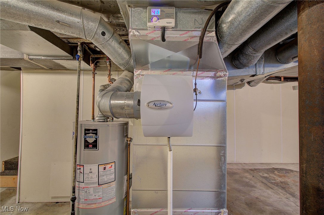 572 Aqueduct Street Akron OH 44303