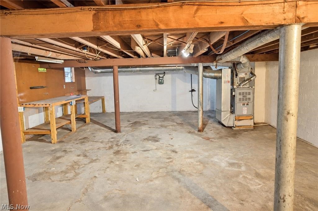 3592 W 128th Street Cleveland OH 44111