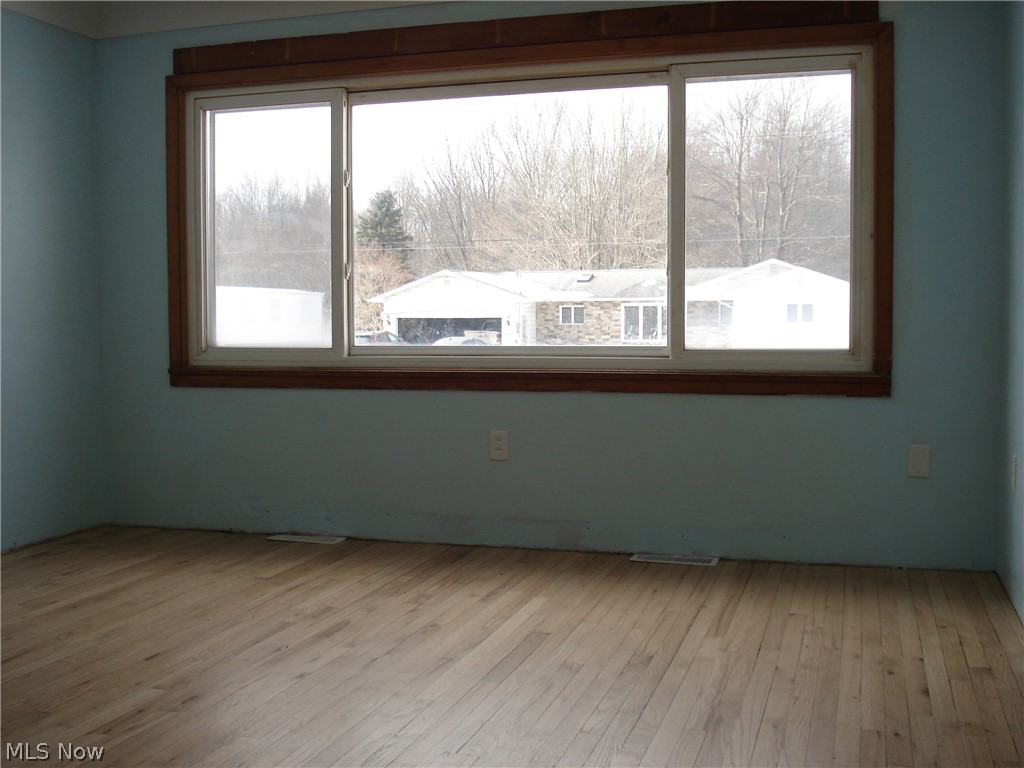 716 Chestnut Street Conneaut OH 44030