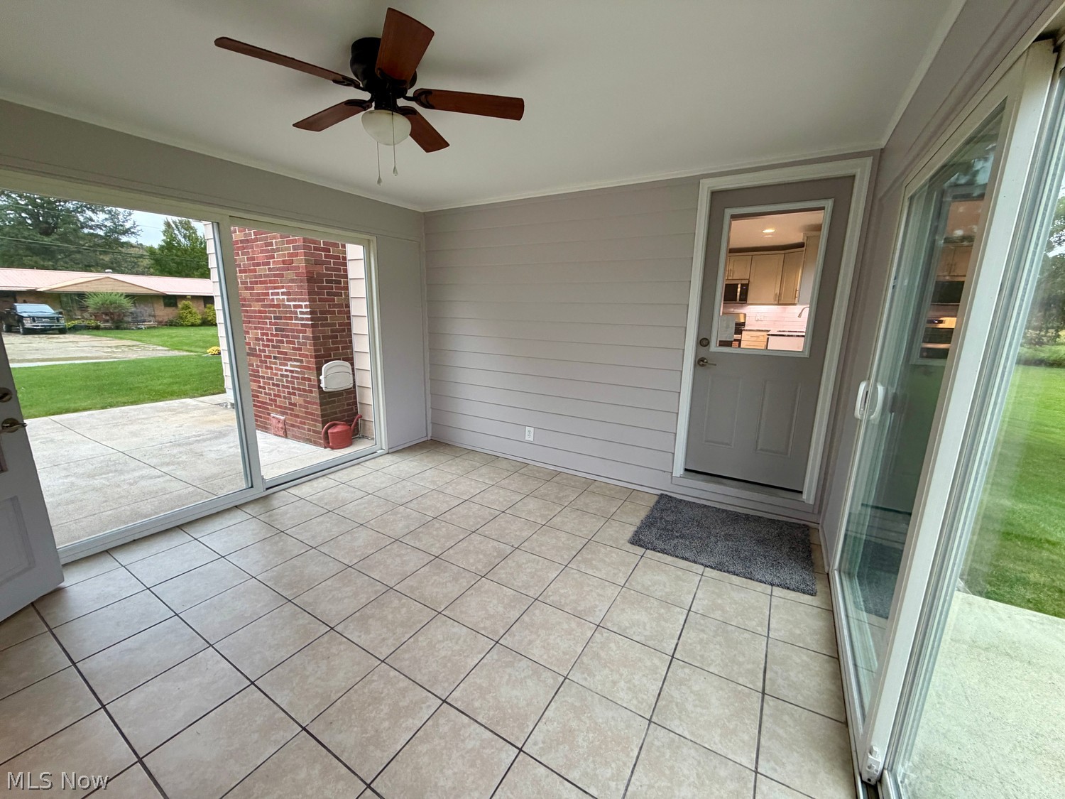 1961 Possum Hollow Road SE New Philadelphia OH 44663