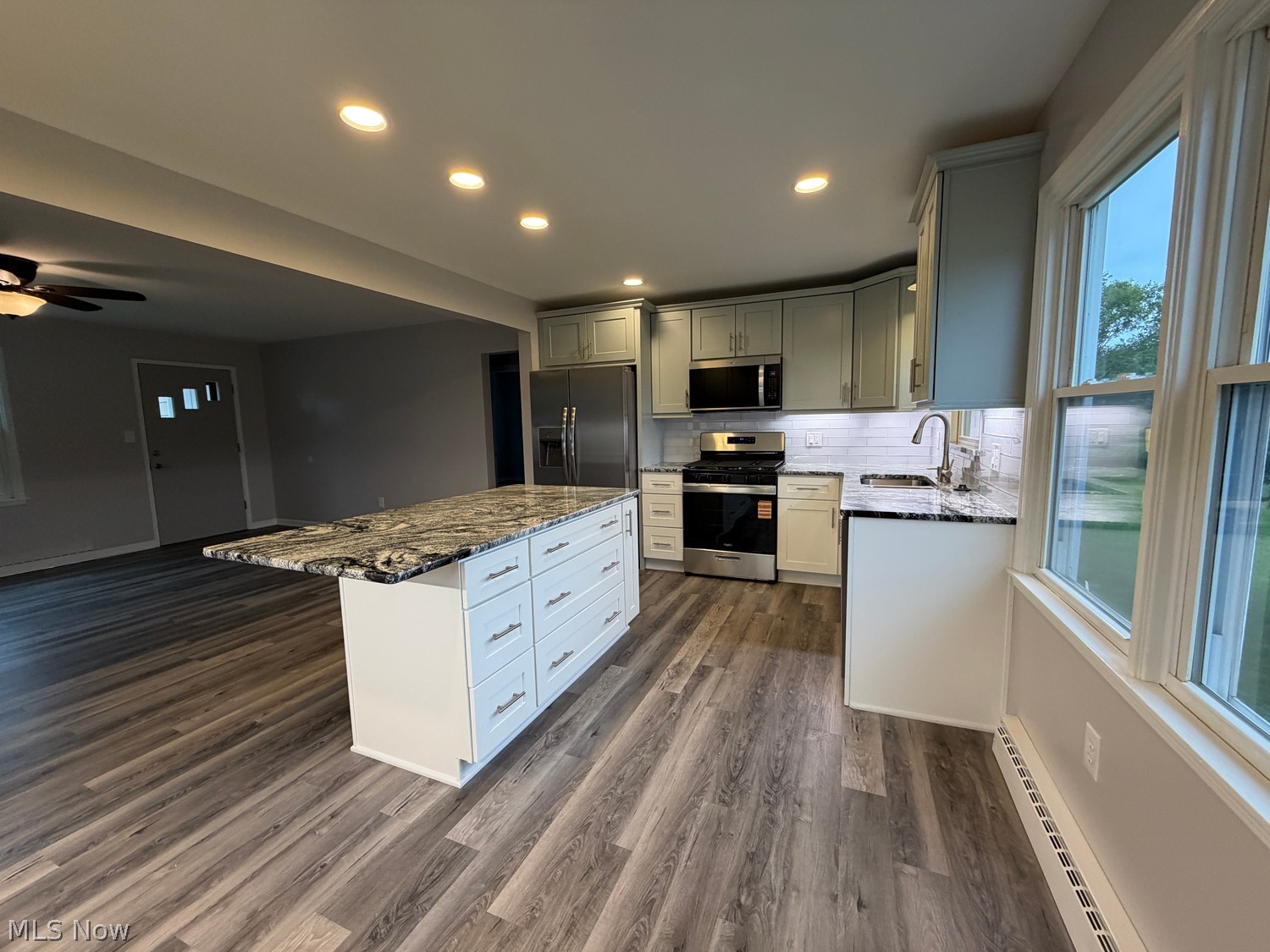 1961 Possum Hollow Road SE New Philadelphia OH 44663