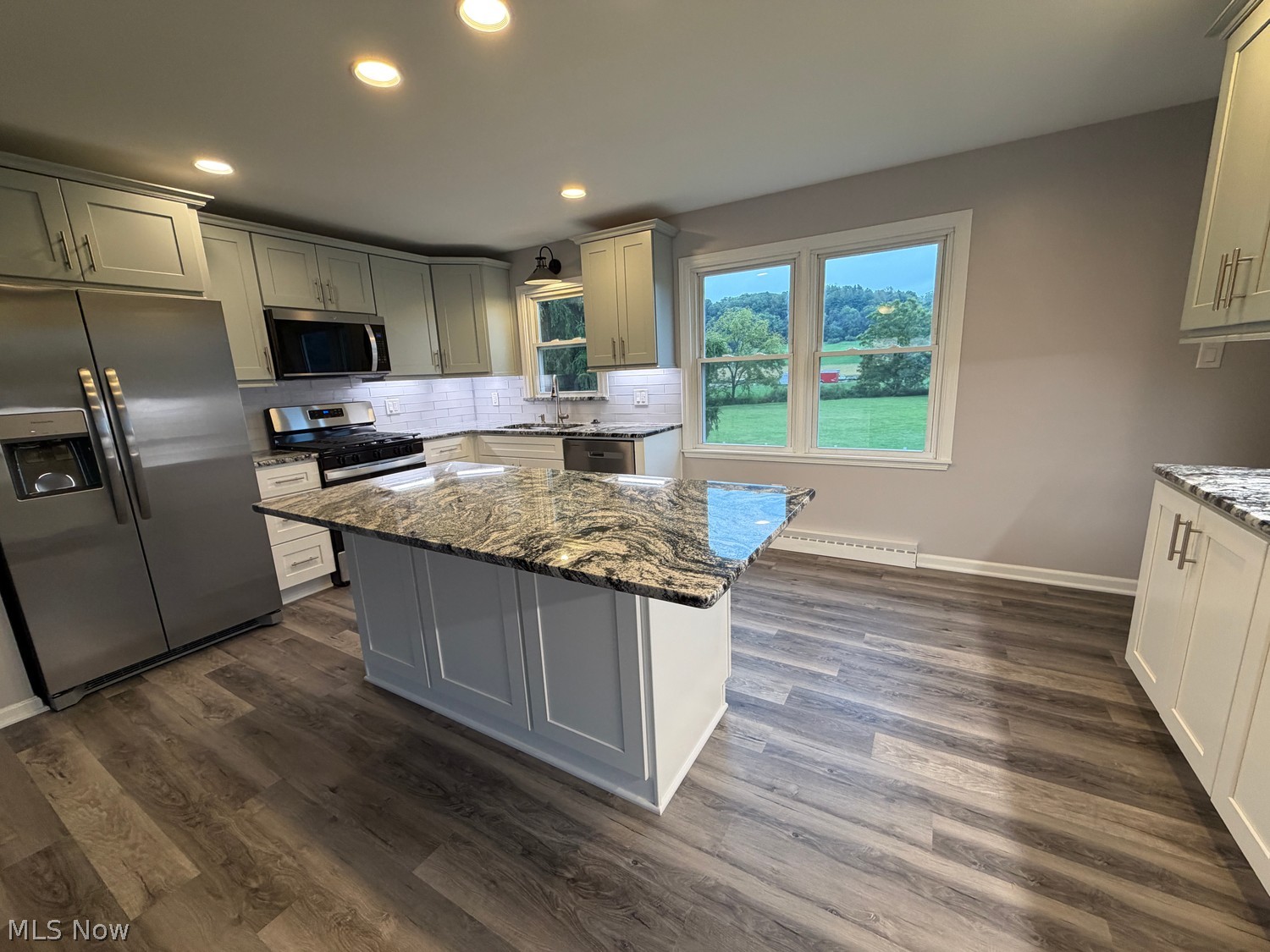 1961 Possum Hollow Road SE New Philadelphia OH 44663