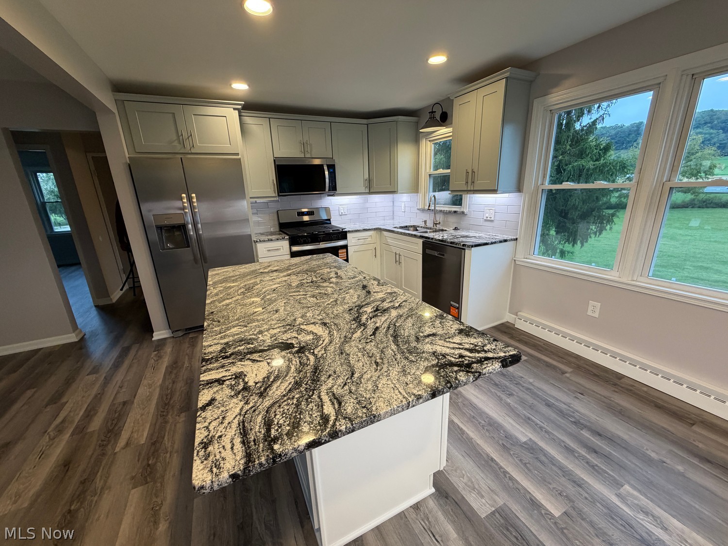 1961 Possum Hollow Road SE New Philadelphia OH 44663