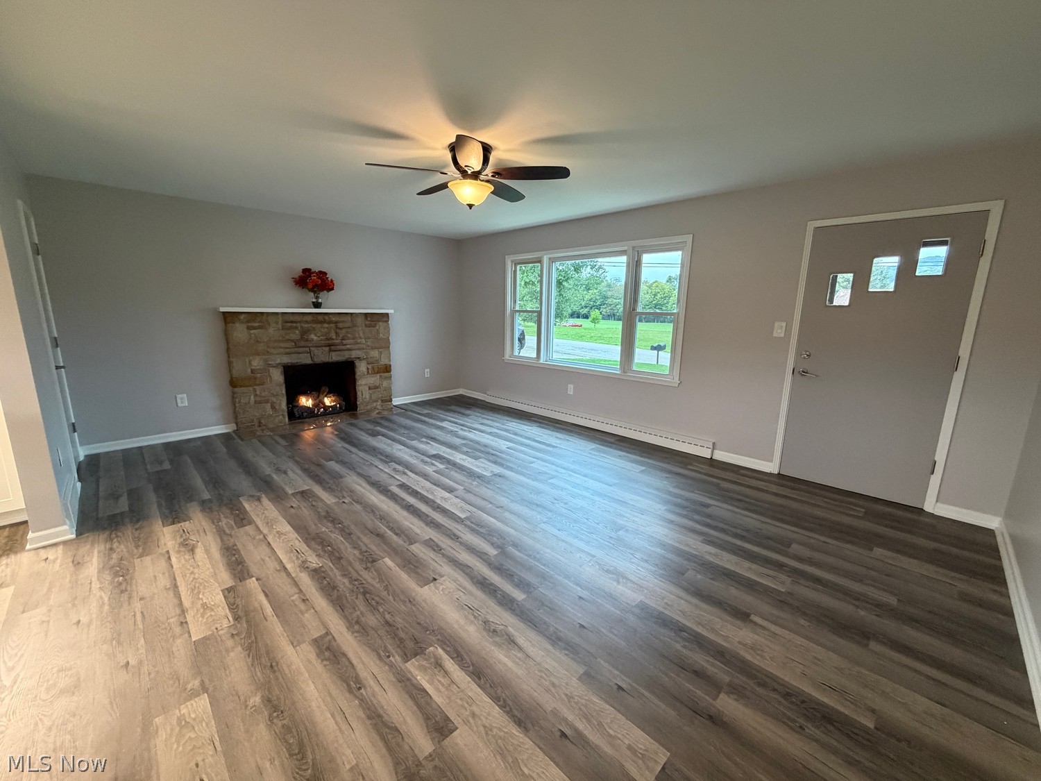 1961 Possum Hollow Road SE New Philadelphia OH 44663