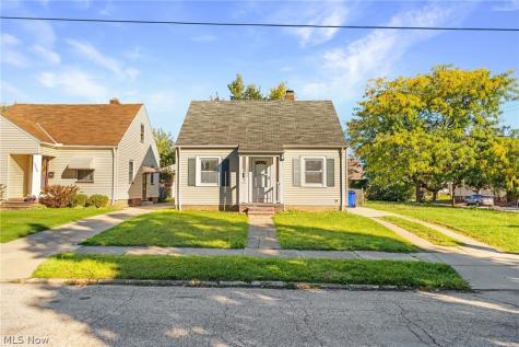 12204 Wayland Avenue Cleveland OH 44111