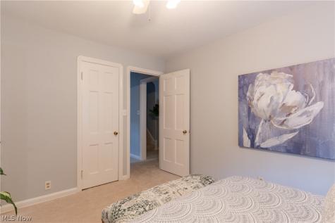 1592 Laclede Road South Euclid OH 44121