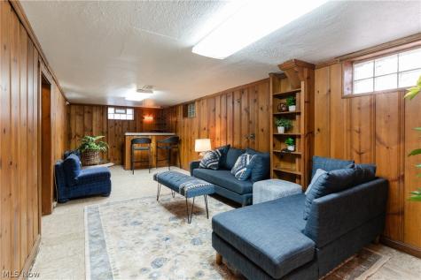 1592 Laclede Road South Euclid OH 44121