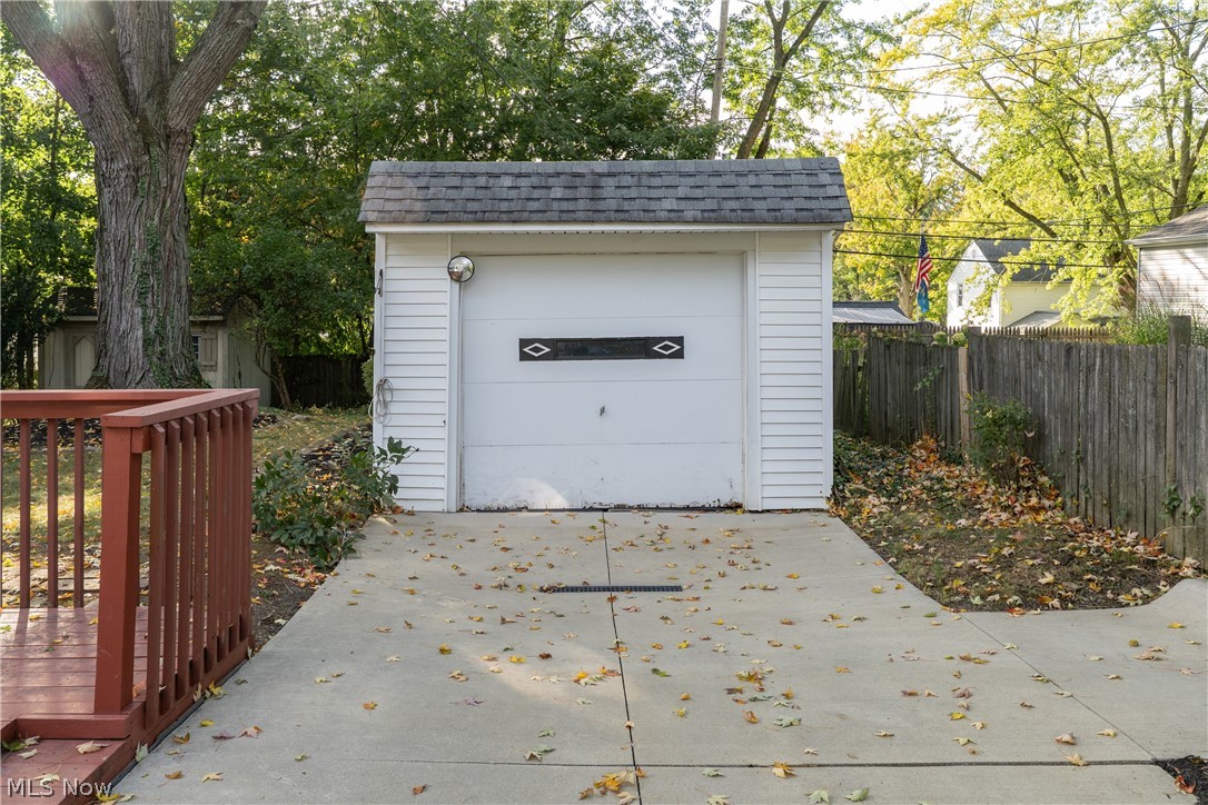 1592 Laclede Road South Euclid OH 44121