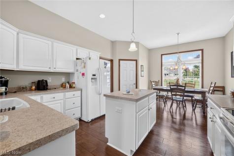 2299 Morning Song Lane Wooster OH 44691