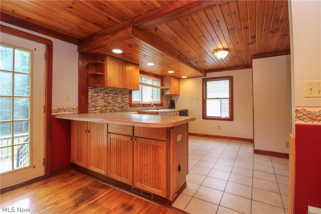 4428 State Route 7 Burghill OH 44404