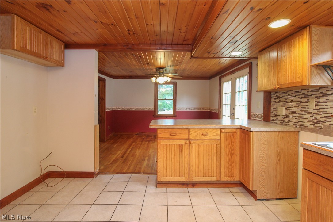 4428 State Route 7 Burghill OH 44404