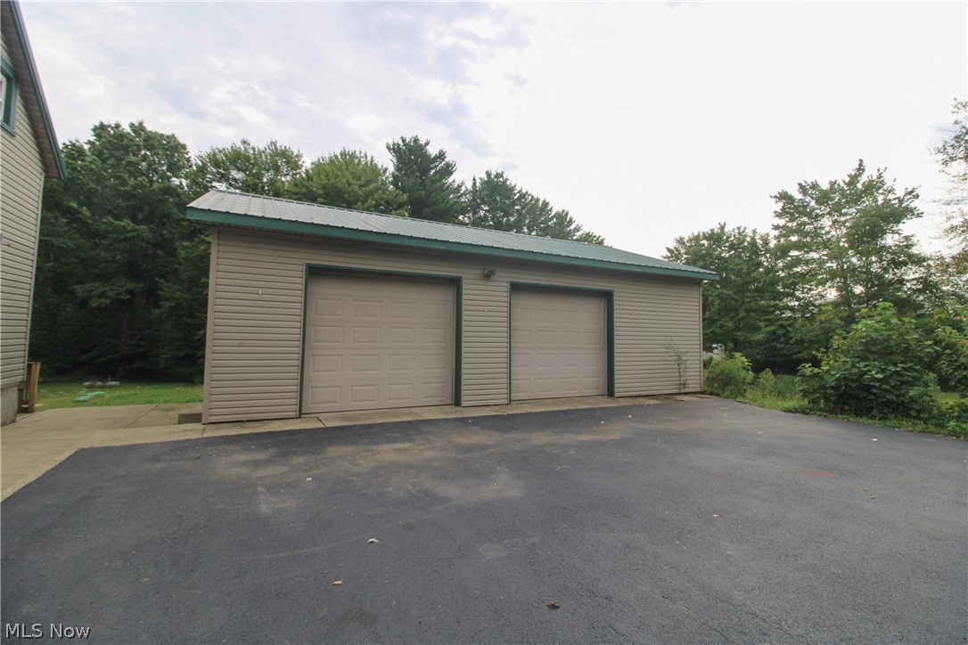 4428 State Route 7 Burghill OH 44404