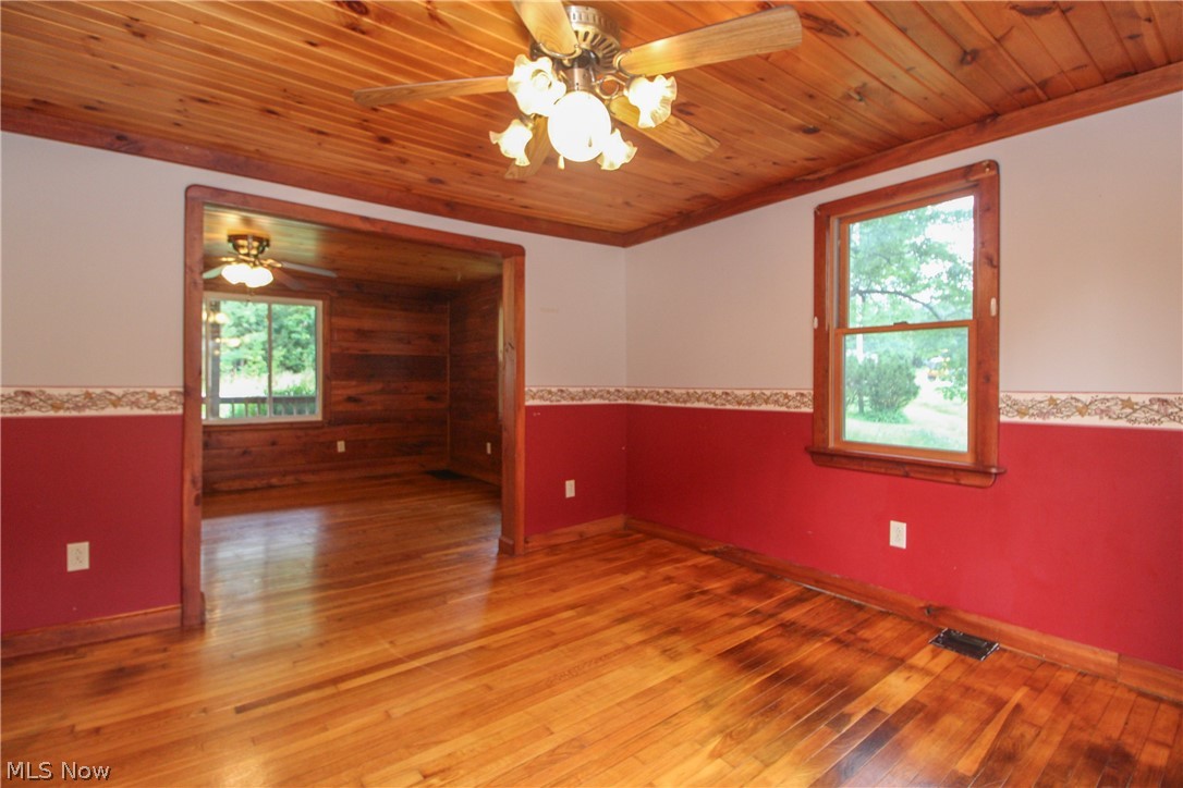 4428 State Route 7 Burghill OH 44404