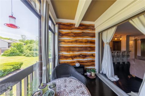 1115 Canyon View Road Sagamore Hills OH 44067