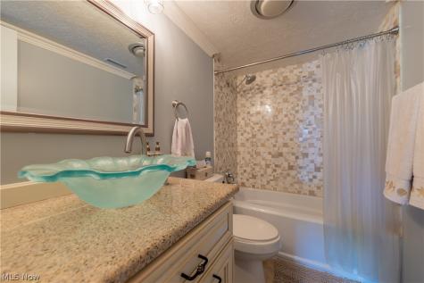 1115 Canyon View Road Sagamore Hills OH 44067