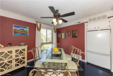 1115 Canyon View Road Sagamore Hills OH 44067