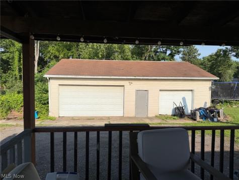 3801 Beck Avenue Louisville OH 44641