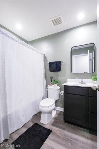 1411 Elizabeth Boulevard Painesville OH 44077