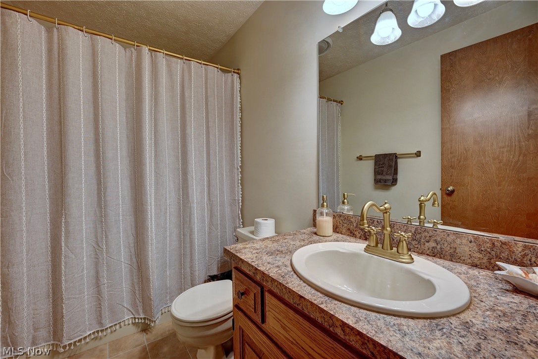 1712 Rolland Avenue NE New Philadelphia OH 44663