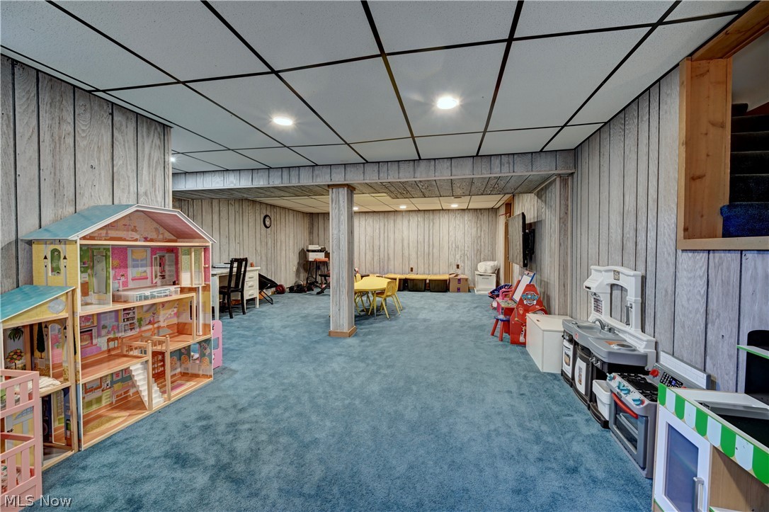 1712 Rolland Avenue NE New Philadelphia OH 44663