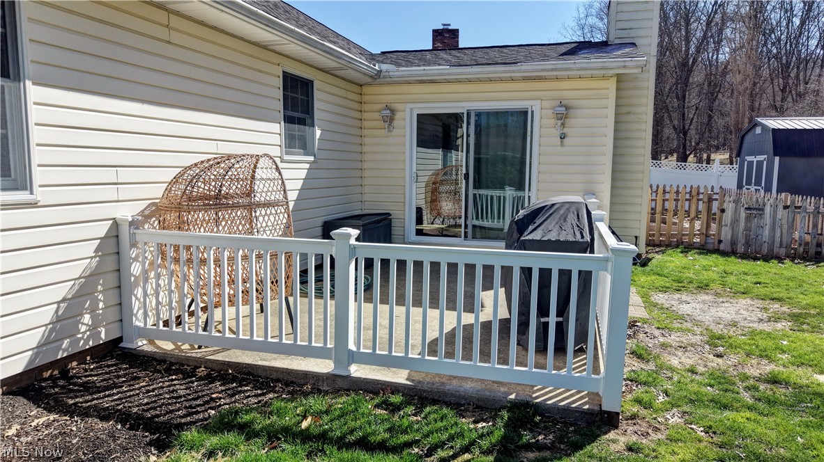 1712 Rolland Avenue NE New Philadelphia OH 44663