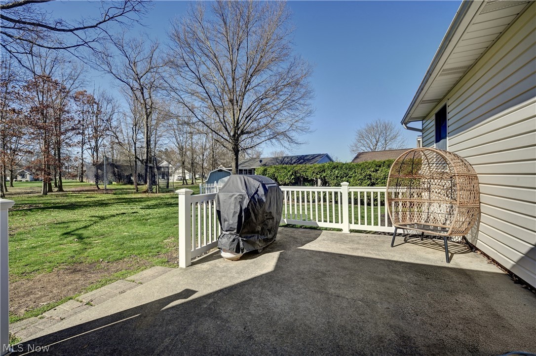 1712 Rolland Avenue NE New Philadelphia OH 44663