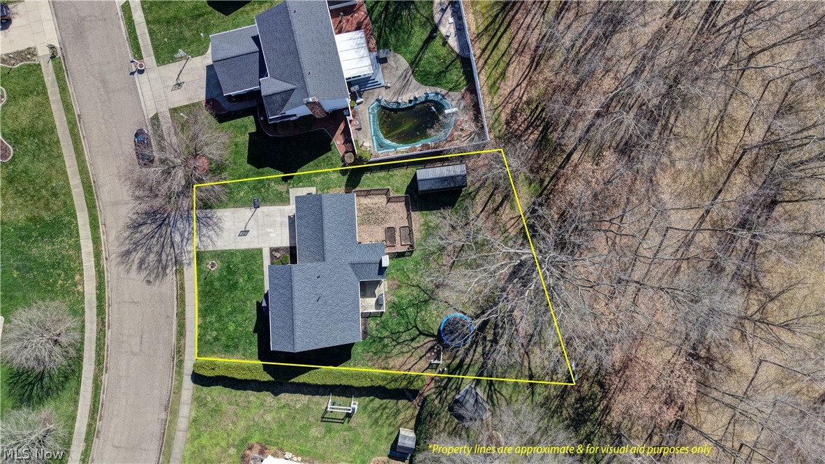 1712 Rolland Avenue NE New Philadelphia OH 44663