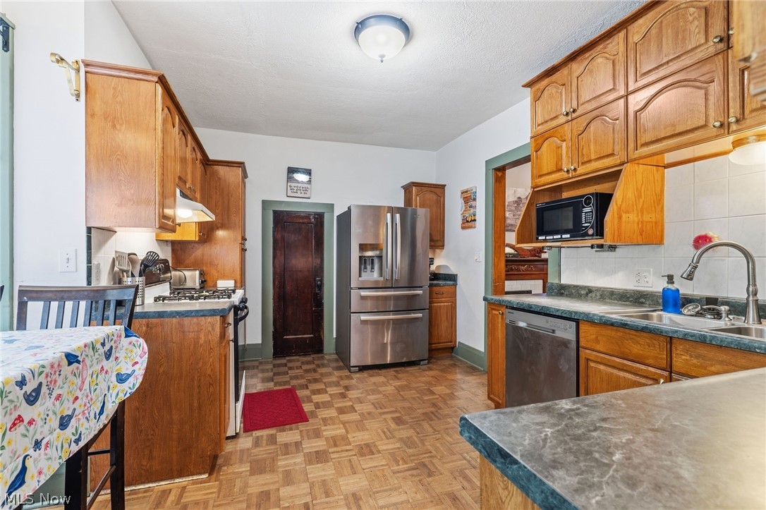 308 North Avenue NE Massillon OH 44646