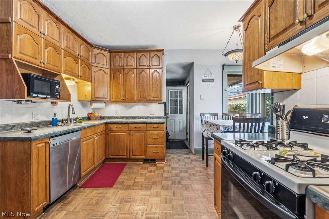 308 North Avenue NE Massillon OH 44646
