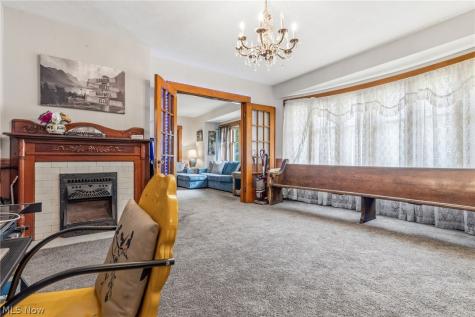 308 North Avenue NE Massillon OH 44646