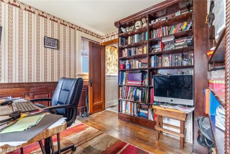308 North Avenue NE Massillon OH 44646