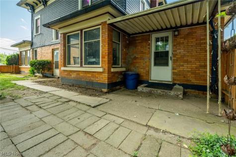308 North Avenue NE Massillon OH 44646