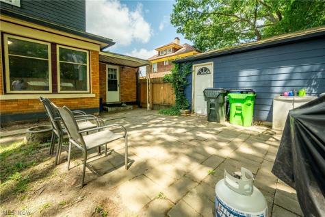 308 North Avenue NE Massillon OH 44646