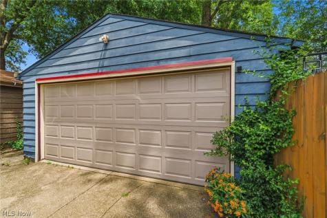 308 North Avenue NE Massillon OH 44646