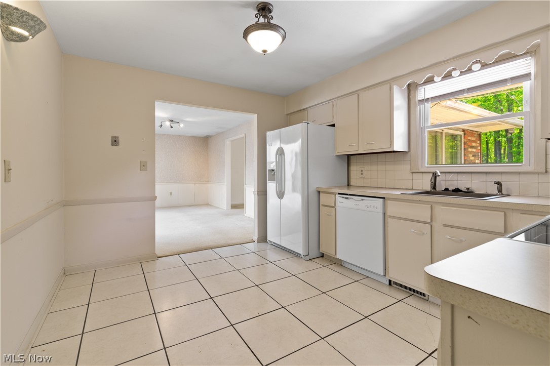 27103 Hilliard Boulevard Westlake OH 44145