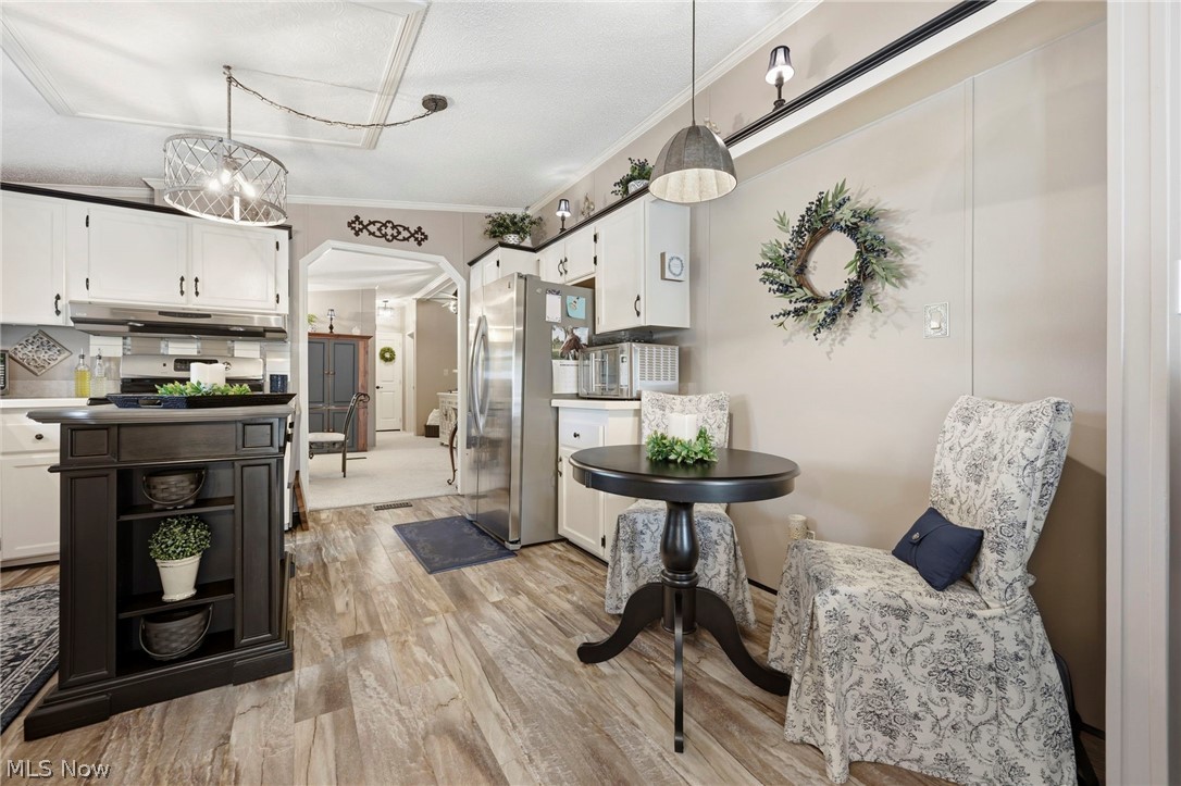 6416 Winterhaven Madison OH 44057