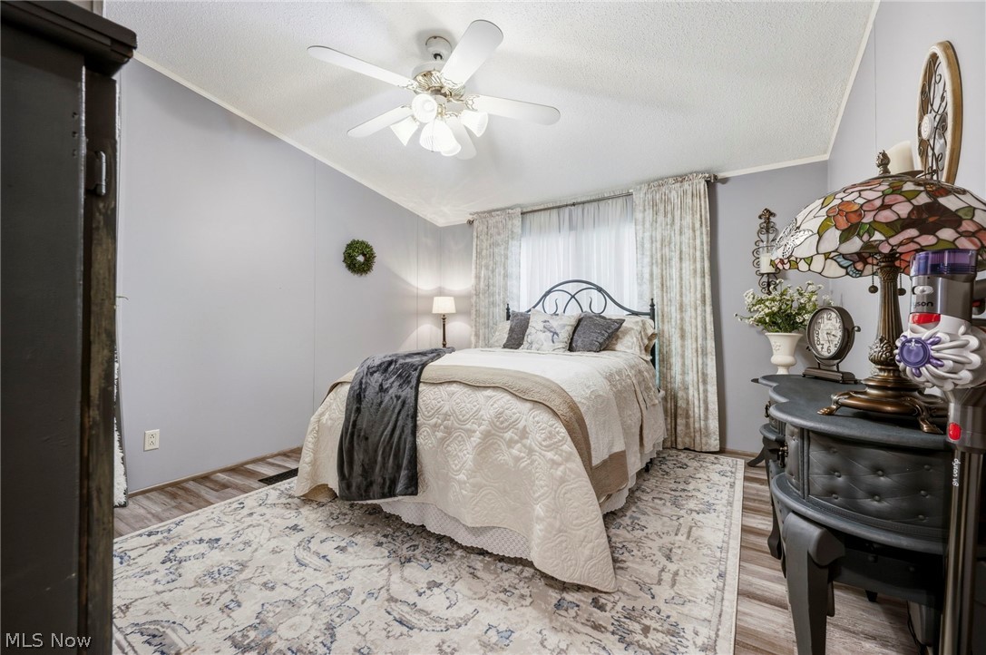 6416 Winterhaven Madison OH 44057