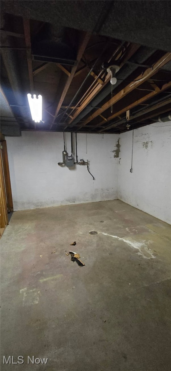 7159 Springdale Drive Brookfield OH 44403