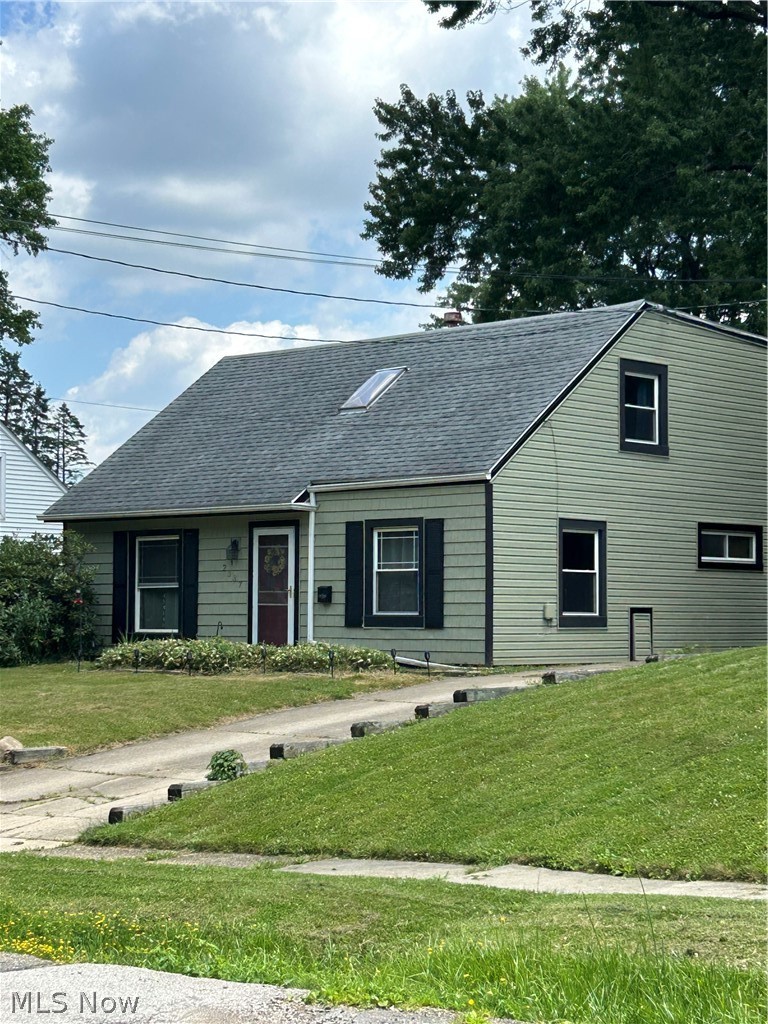 2337 Schubert Street Cuyahoga Falls OH 44221