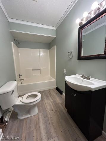 2337 Schubert Street Cuyahoga Falls OH 44221