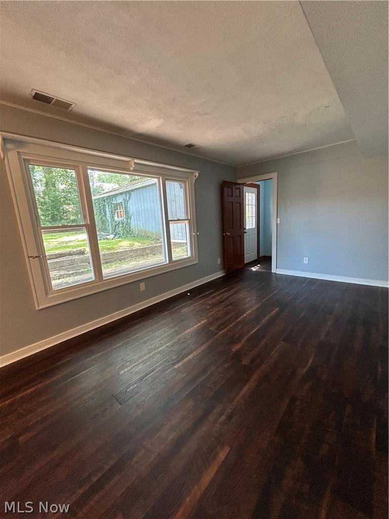 2337 Schubert Street Cuyahoga Falls OH 44221