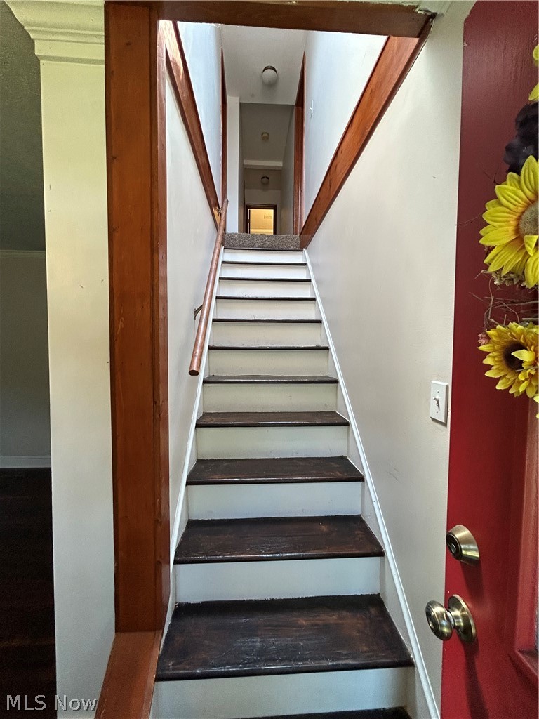 2337 Schubert Street Cuyahoga Falls OH 44221
