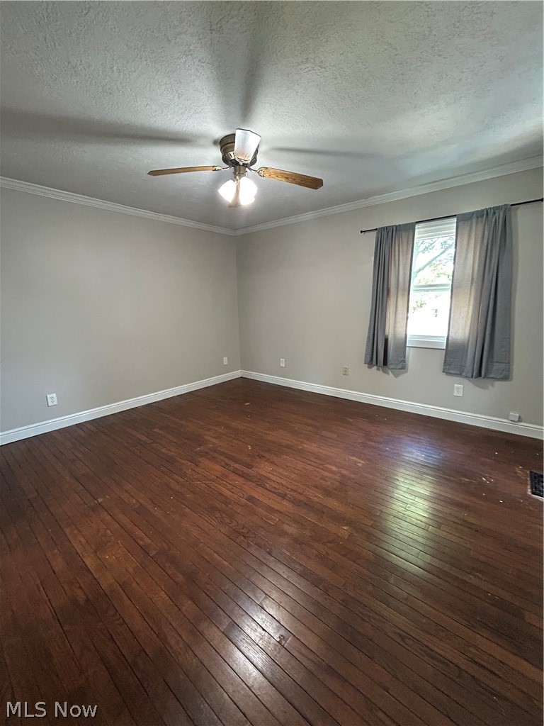 2337 Schubert Street Cuyahoga Falls OH 44221