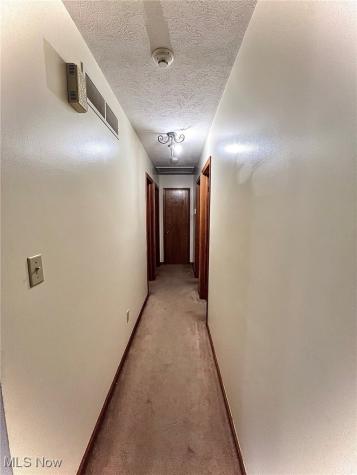 512 Pine Valley Drive Steubenville OH 43952